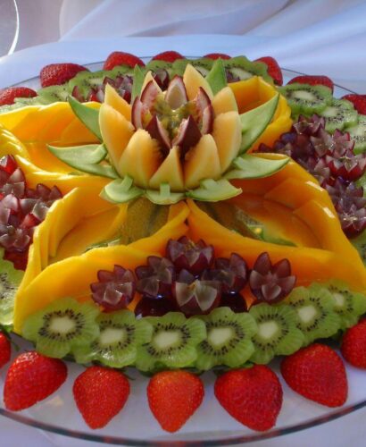 Creative Fruit Arrangement and Garnishing Techniques