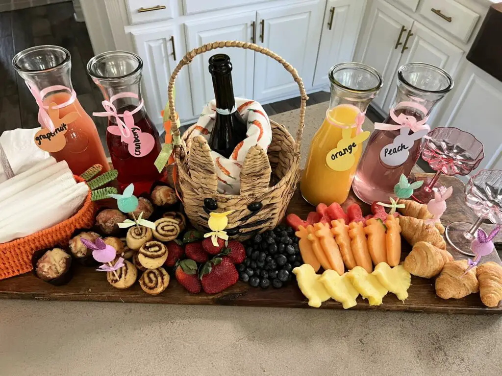 Choosing the Right Beverages for Your Brunch Board
